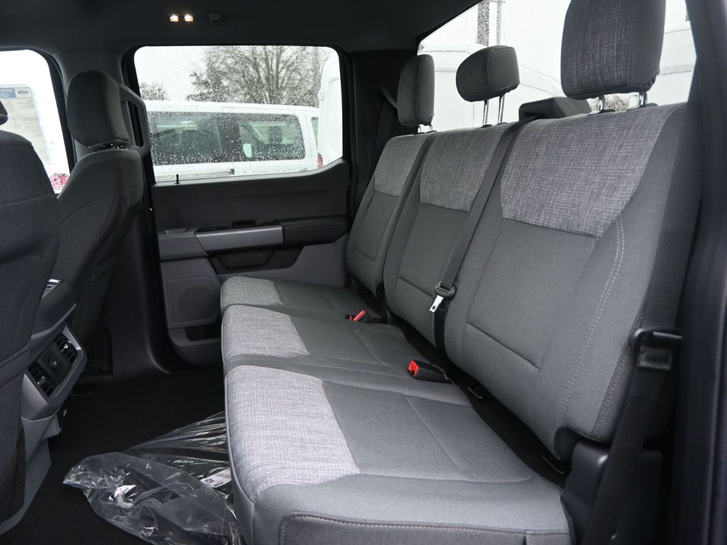 2025 Ford F-350 Super Duty XLT
