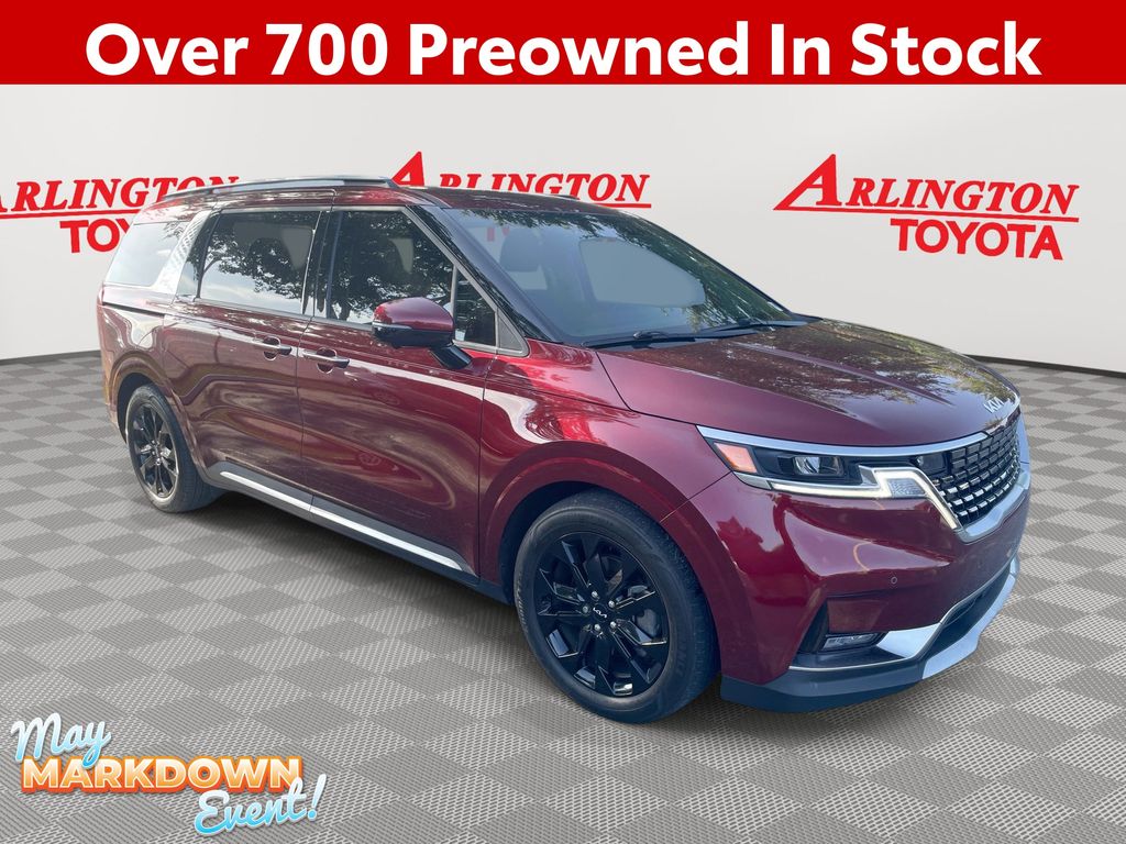 2023 Kia Sedona SX's photo