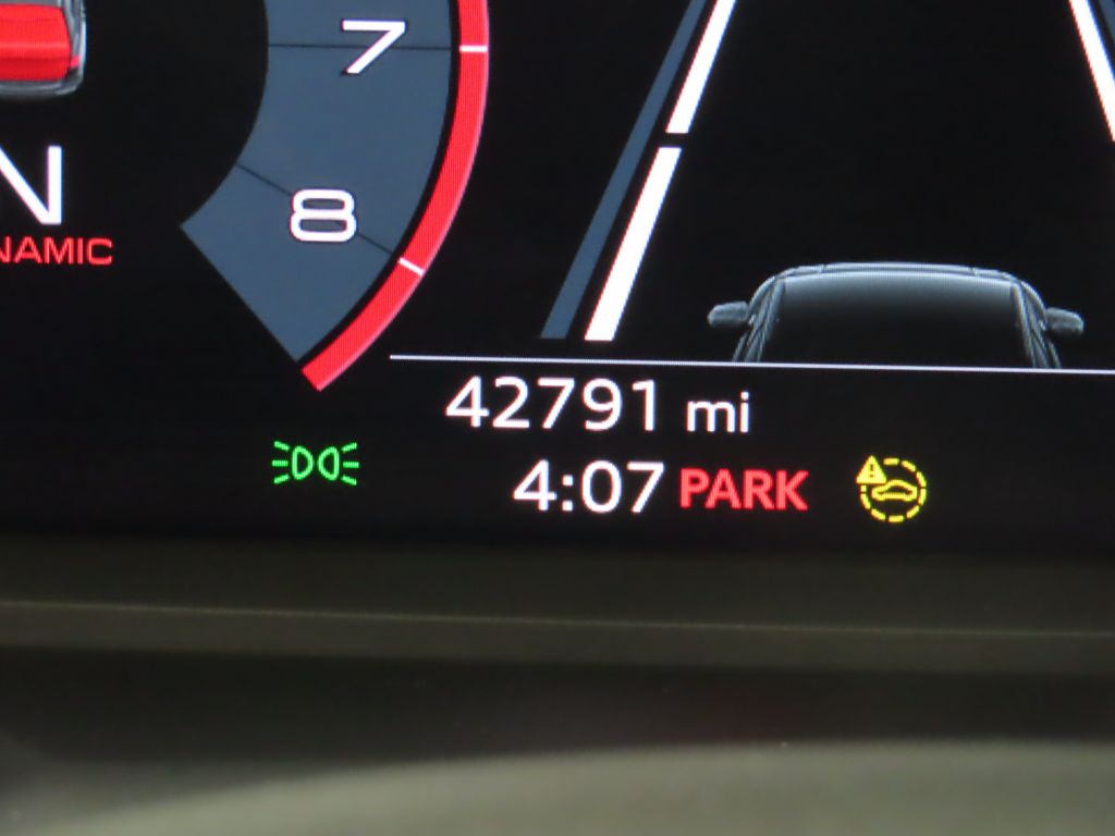 Thumbnail: 2022 Audi Q3 - 14