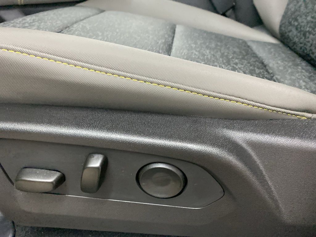 2024 Chevrolet Colorado ZR2 photo
