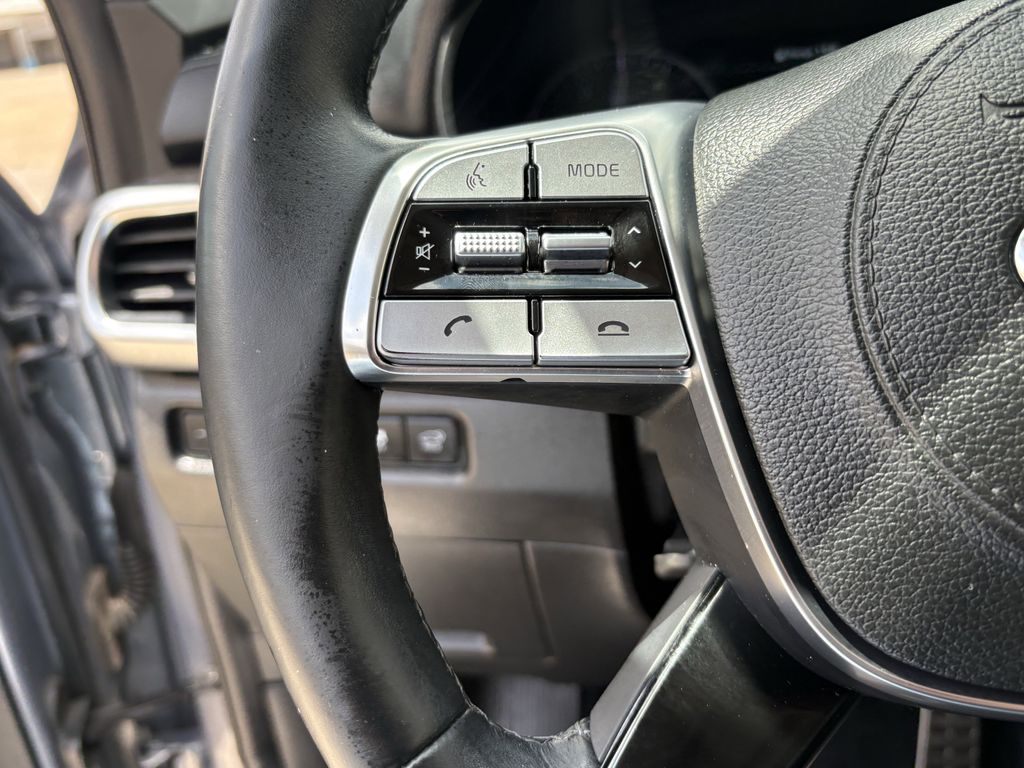 2020 Kia Telluride SX Silver at Bravo Nissan