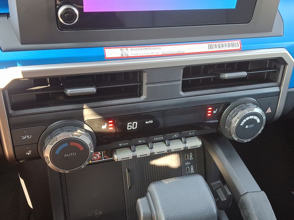 Thumbnail: 2025 Toyota 4Runner - 16