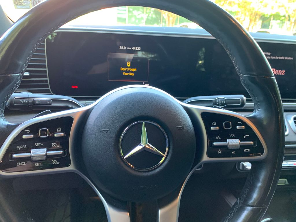 Thumbnail: 2021 Mercedes-Benz GLS - 10