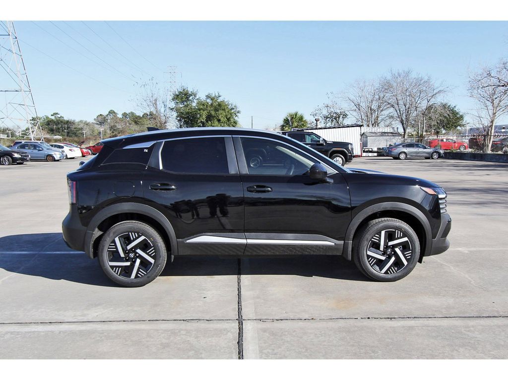 2026 Nissan Kicks SV - 4