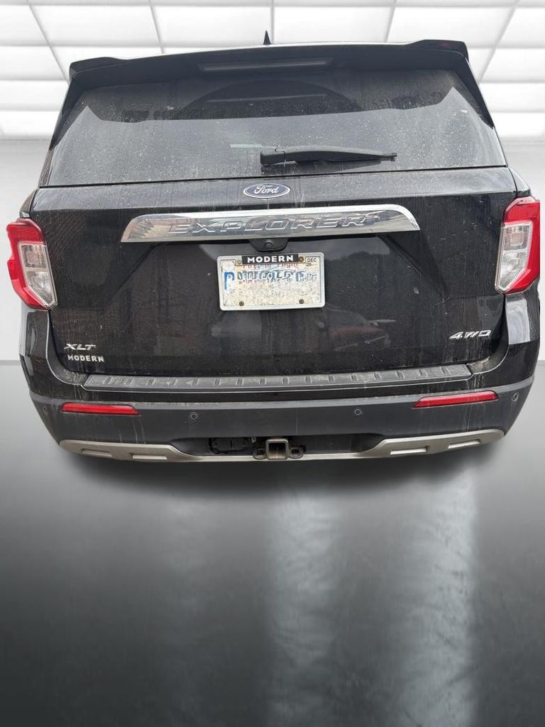 2021 Agate Black Metallic Ford Explorer XLT 4X4 SUV