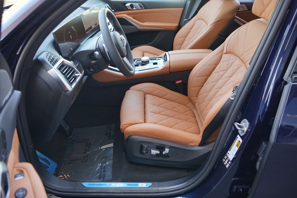 Thumbnail: 2026 BMW X5 - 10