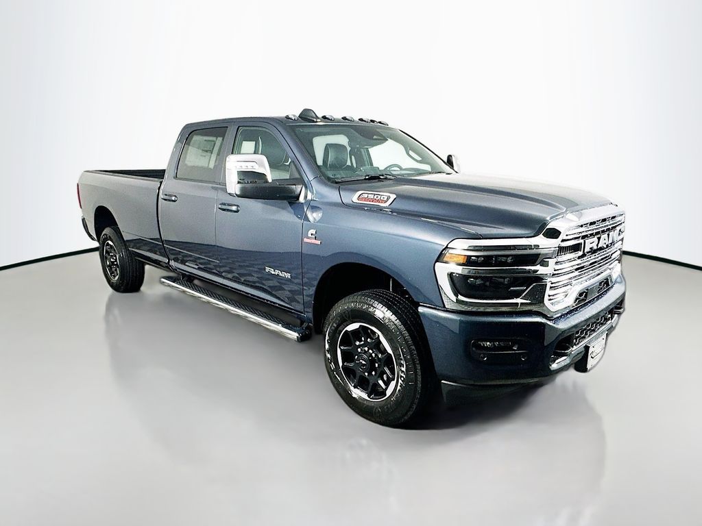 2025 RAM 3500 Laramie Crew Cab LB 4WD