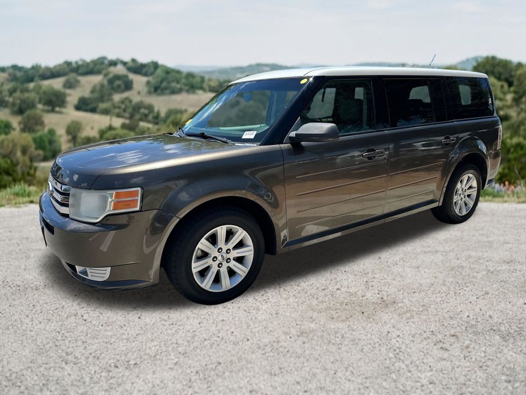 View vehicle photo 3