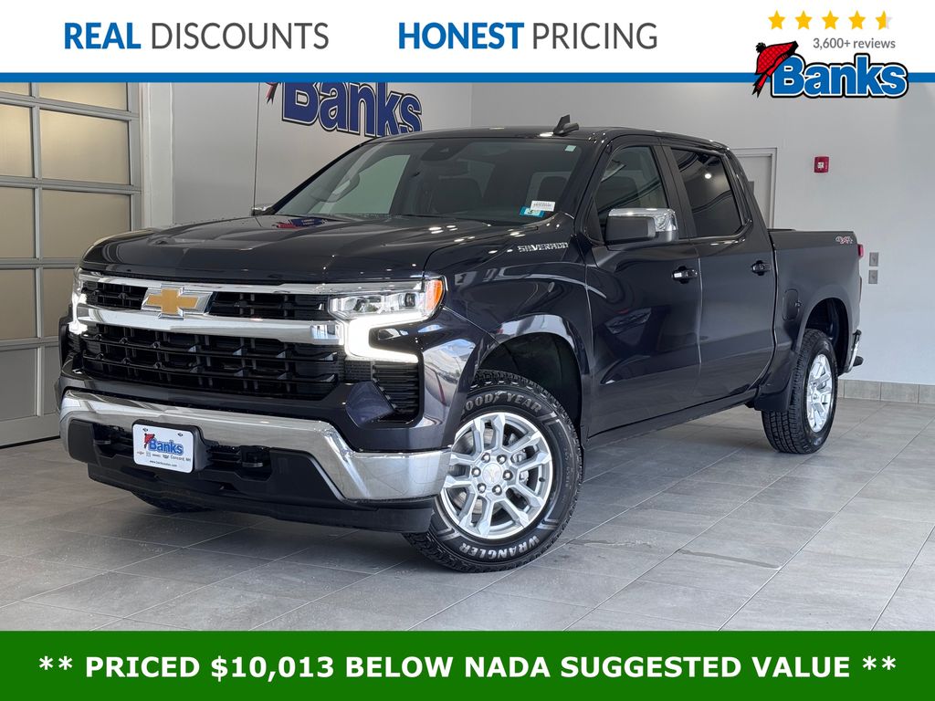 2022 Chevrolet Silverado 1500 LT Crew Cab 4WD