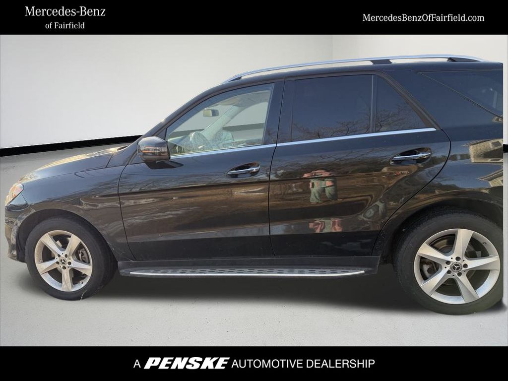 Thumbnail: 2019 Mercedes-Benz GLE - 1