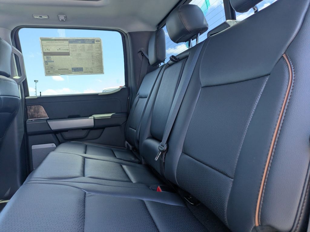 2026 Ford F-350 Super Duty LARIAT
