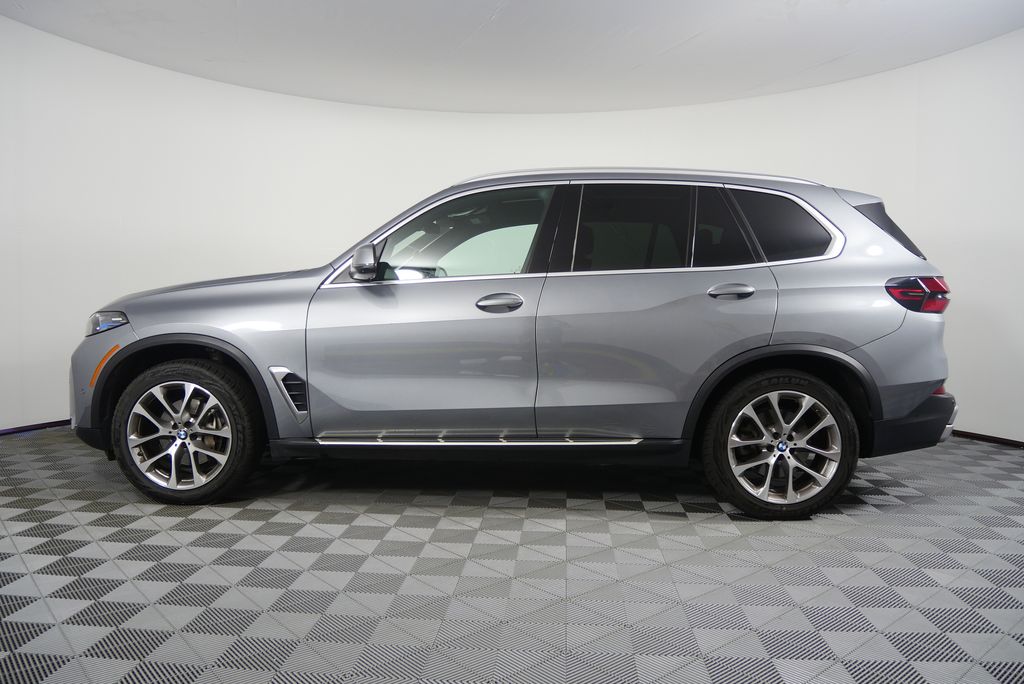 Thumbnail: 2024 BMW X5 - 6