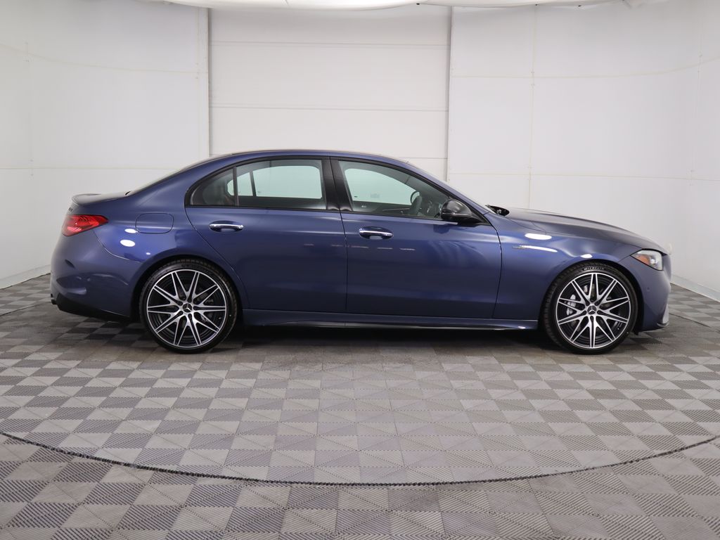 Thumbnail: 2025 Mercedes-Benz C-Class - 4