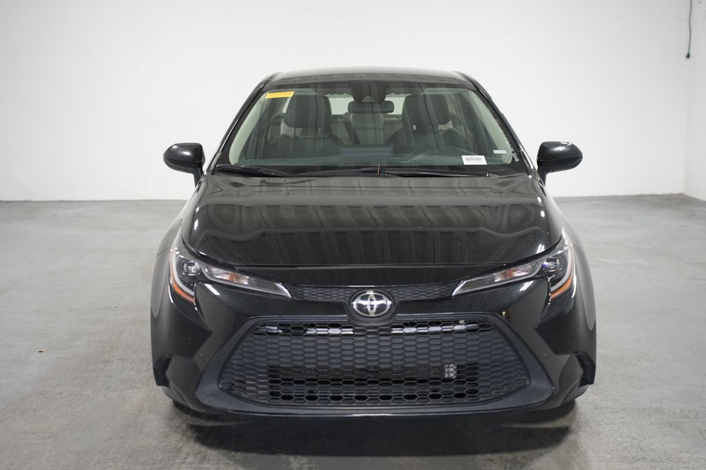 2022 Toyota Corolla LE 2