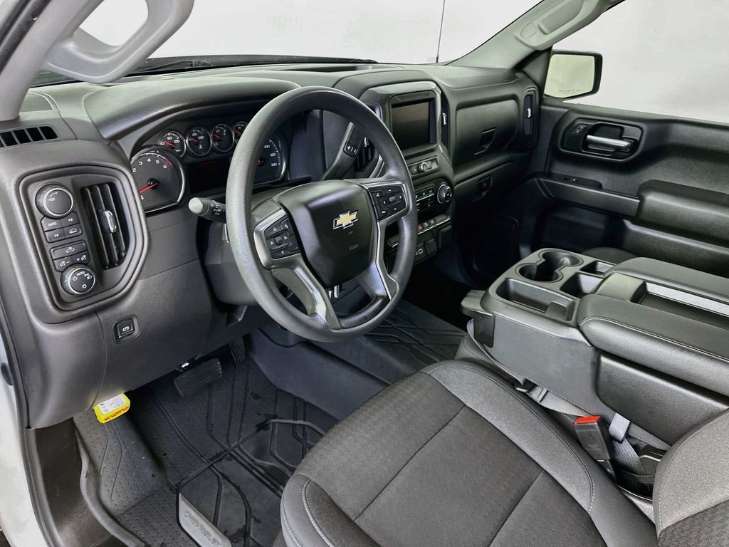 ChevroletSilverado 1500 LTD29
