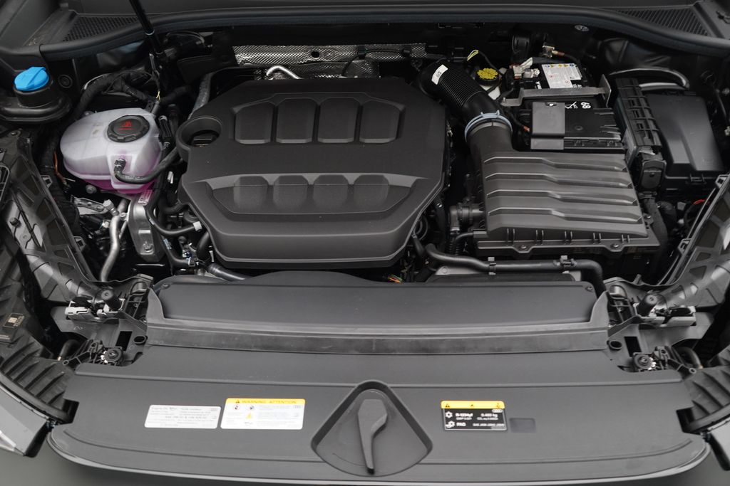 Thumbnail: 2026 Audi Q3 - 12