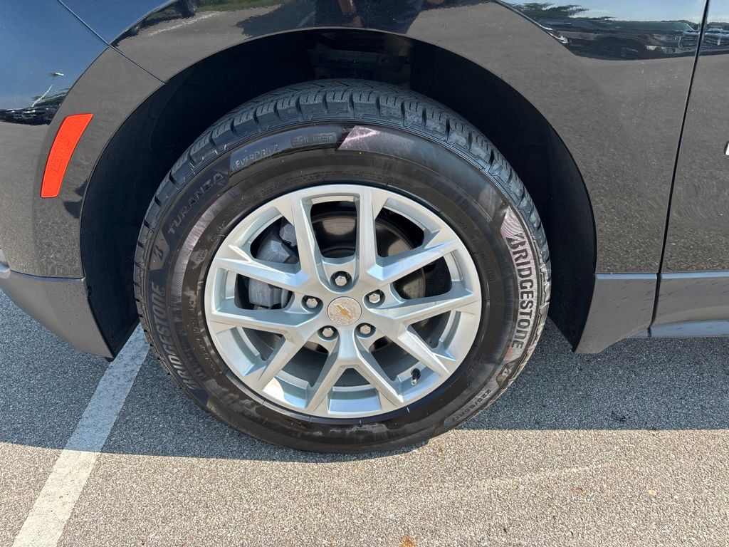 Used 2023 Chevrolet Equinox SUV