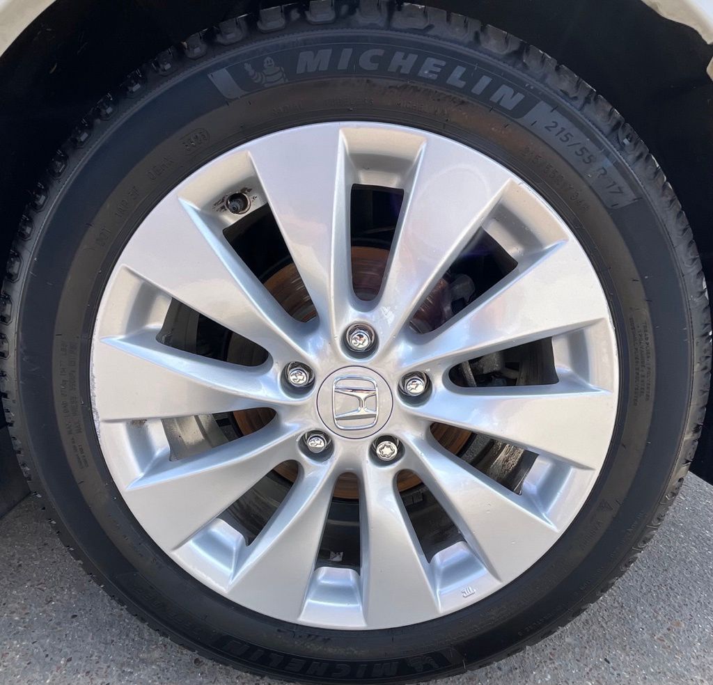 2013 Honda Accord EX-L White at Emmons Autoplex