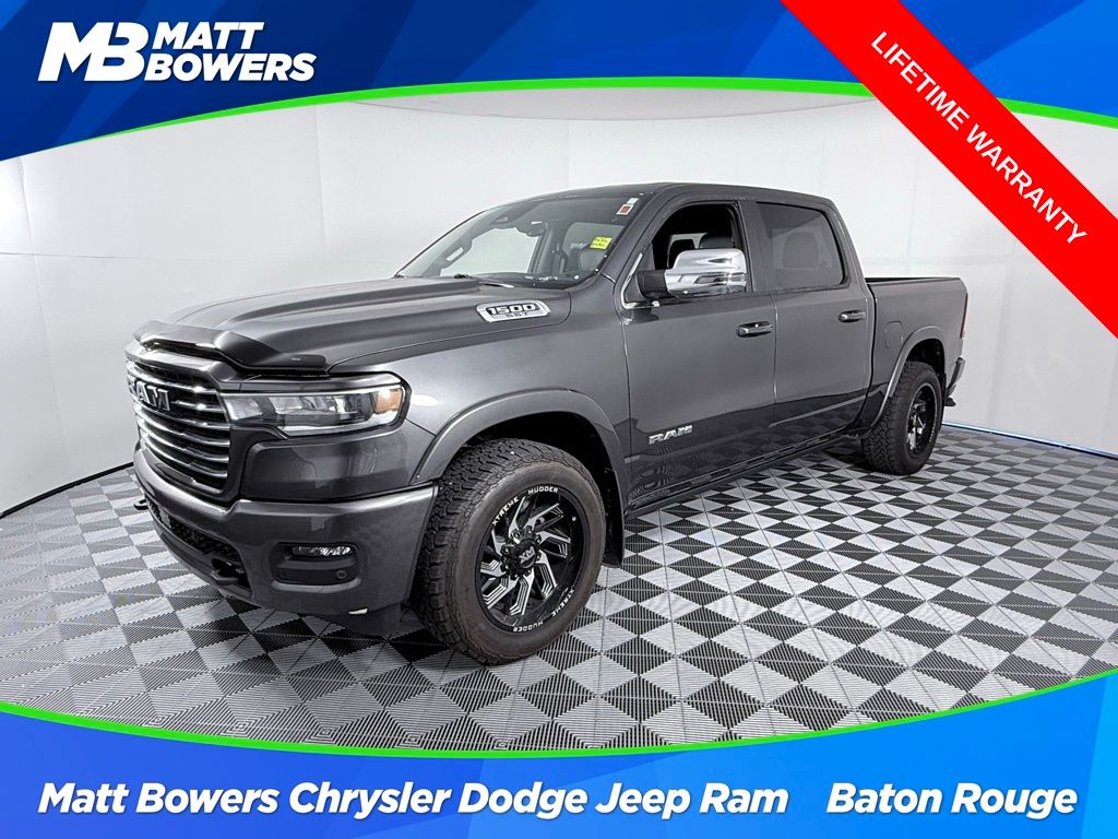 2025 RAM 1500 Laramie Crew Cab 4WD