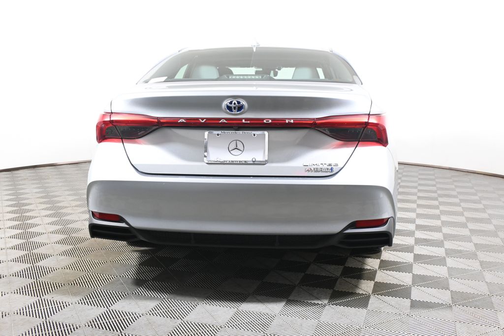 Thumbnail: 2019 Toyota Avalon - 6