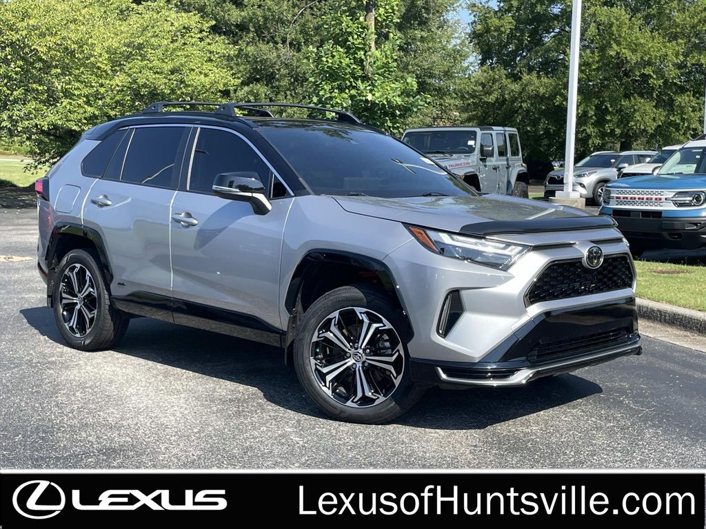 2025 Toyota RAV4 Plug-In Hybrid XSE