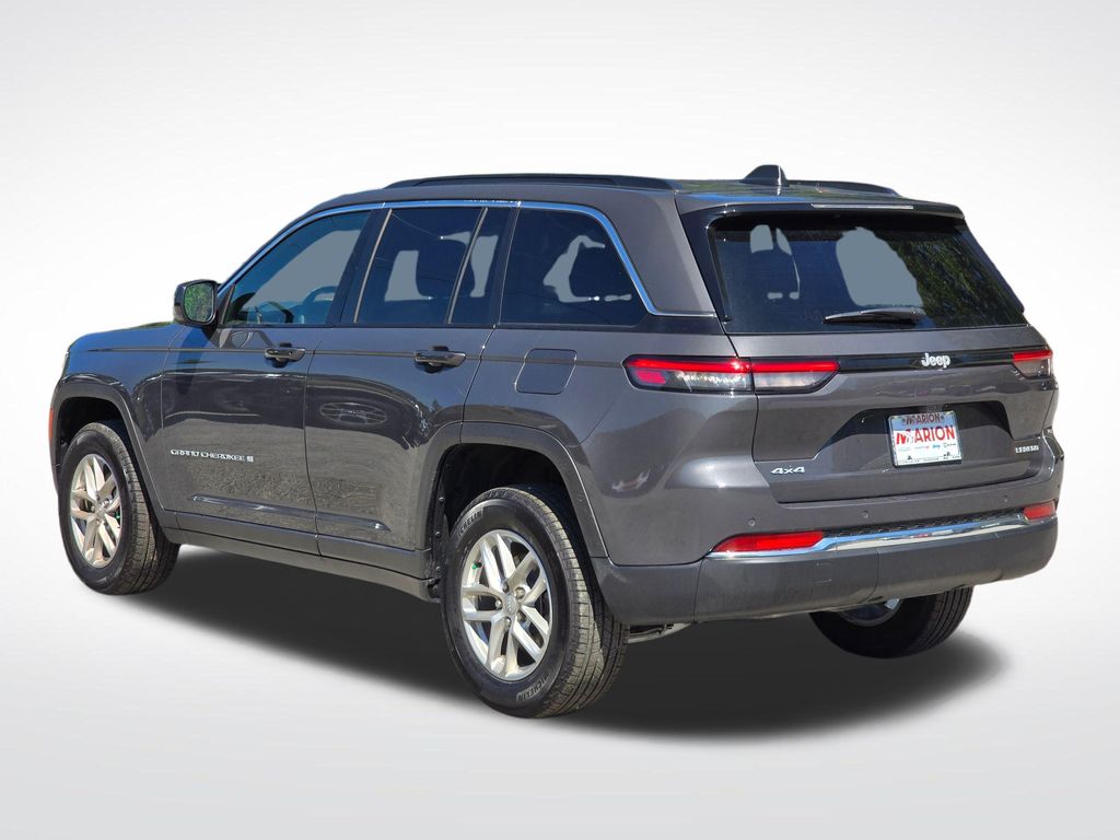 2025 Baltic Gray Metallic Clearcoat Jeep Grand Cherokee Laredo X 4X4 SUV