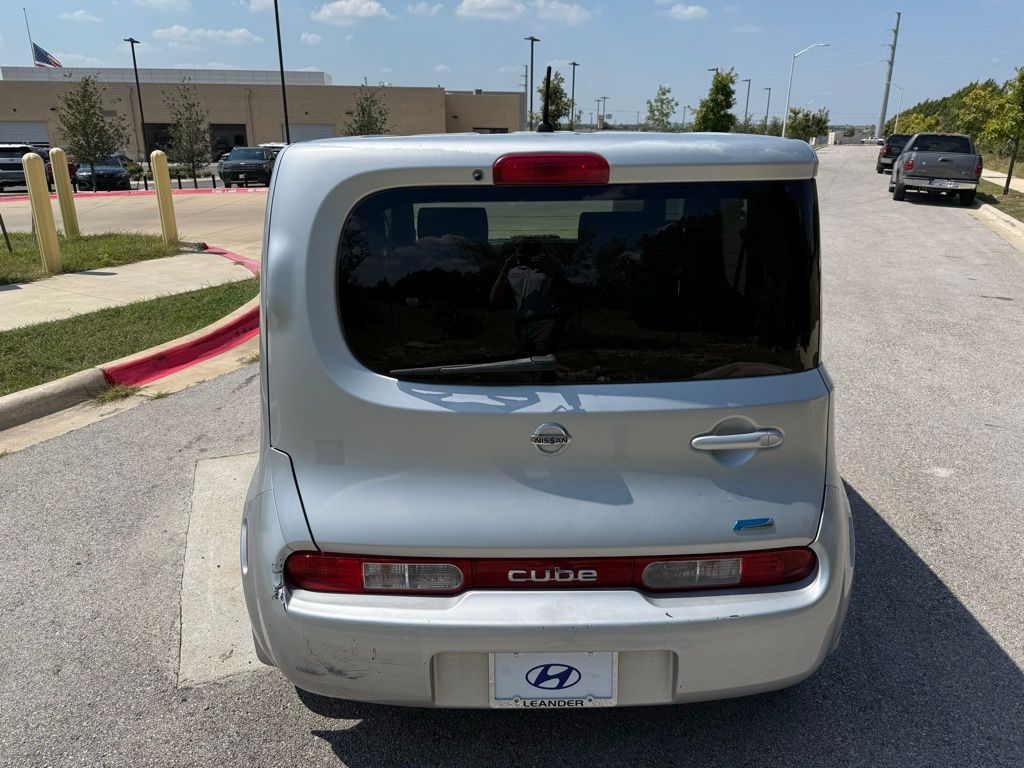 Thumbnail: 2013 Nissan Cube - 6