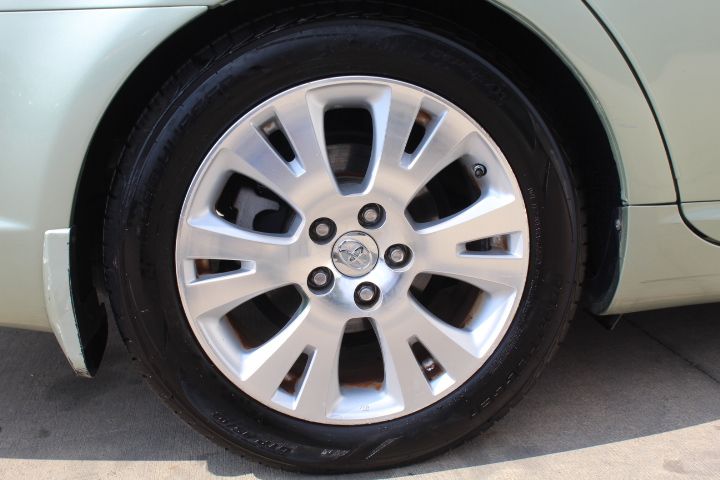 Used Car 2009 Toyota Avalon  For Sale In Georgetown, Texas