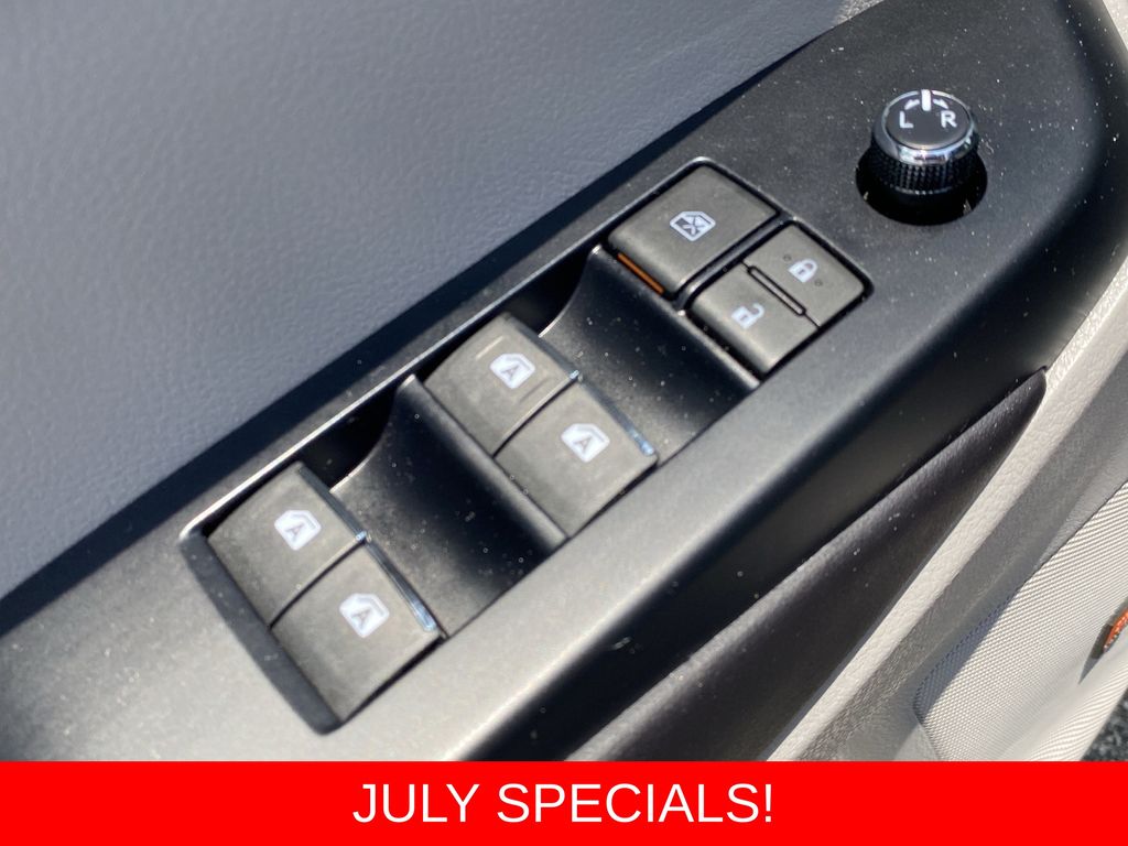Used 2017 Toyota Highlander SUV