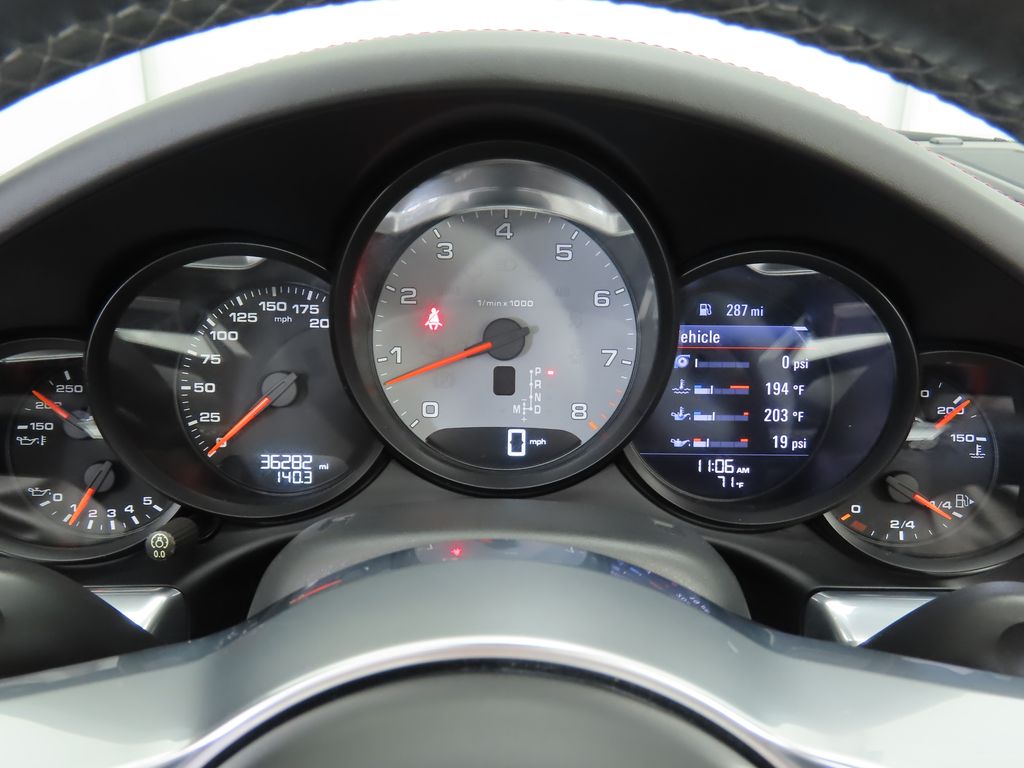 Thumbnail: 2019 Porsche 911 - 31