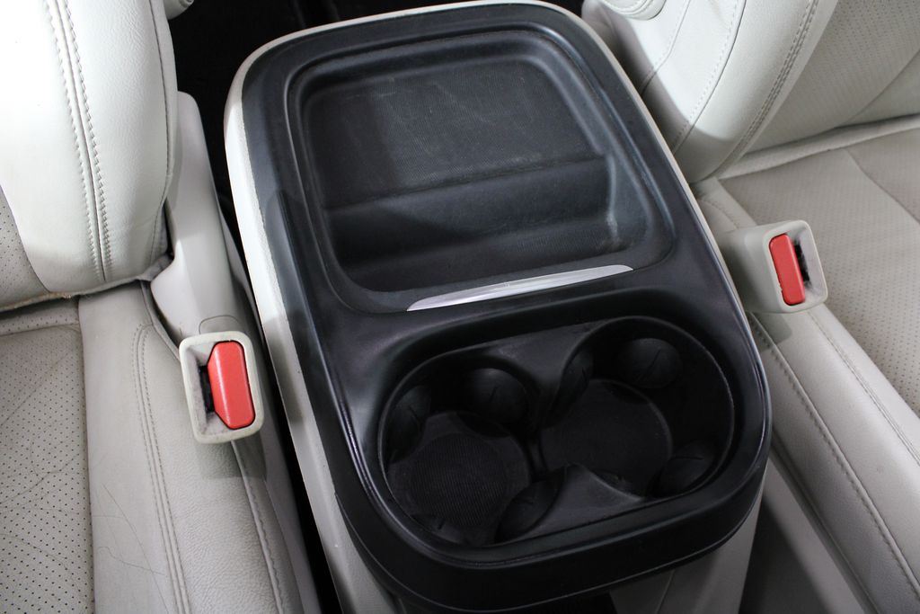 Used 2019 Chrysler Pacifica for sale in 