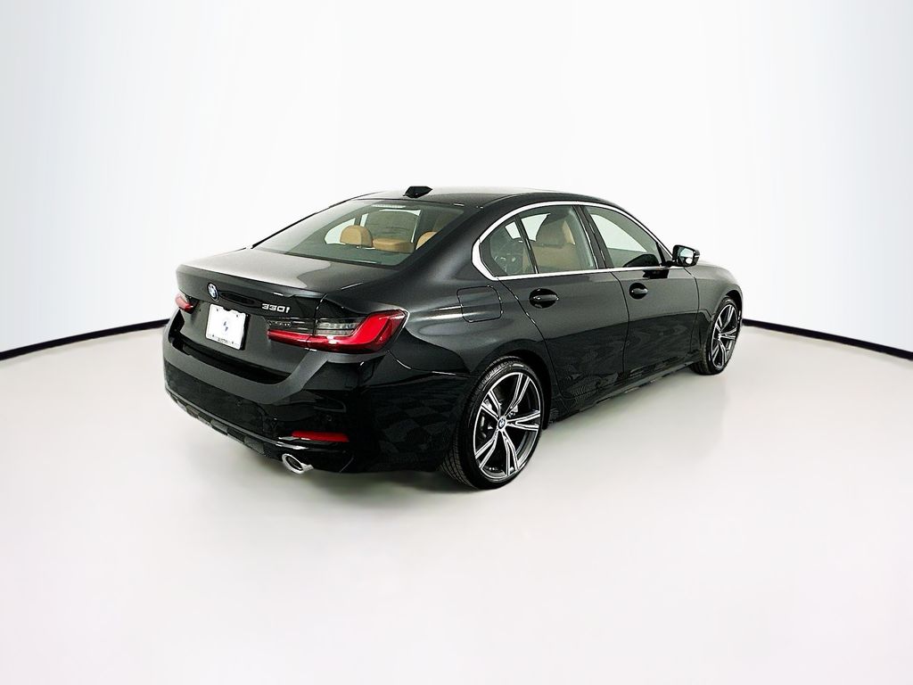 Thumbnail: 2024 BMW 3 Series - 5