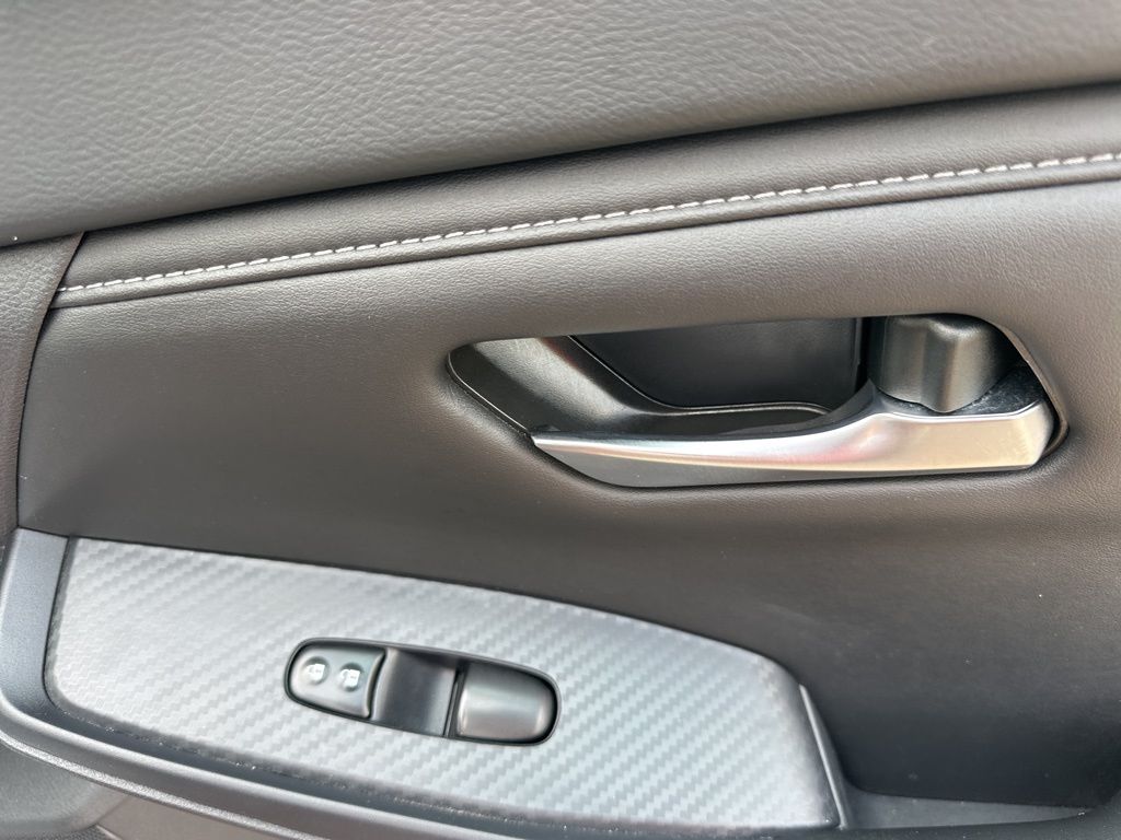 2024 Rosewood Metallic Nissan Sentra SV FWD Sedan