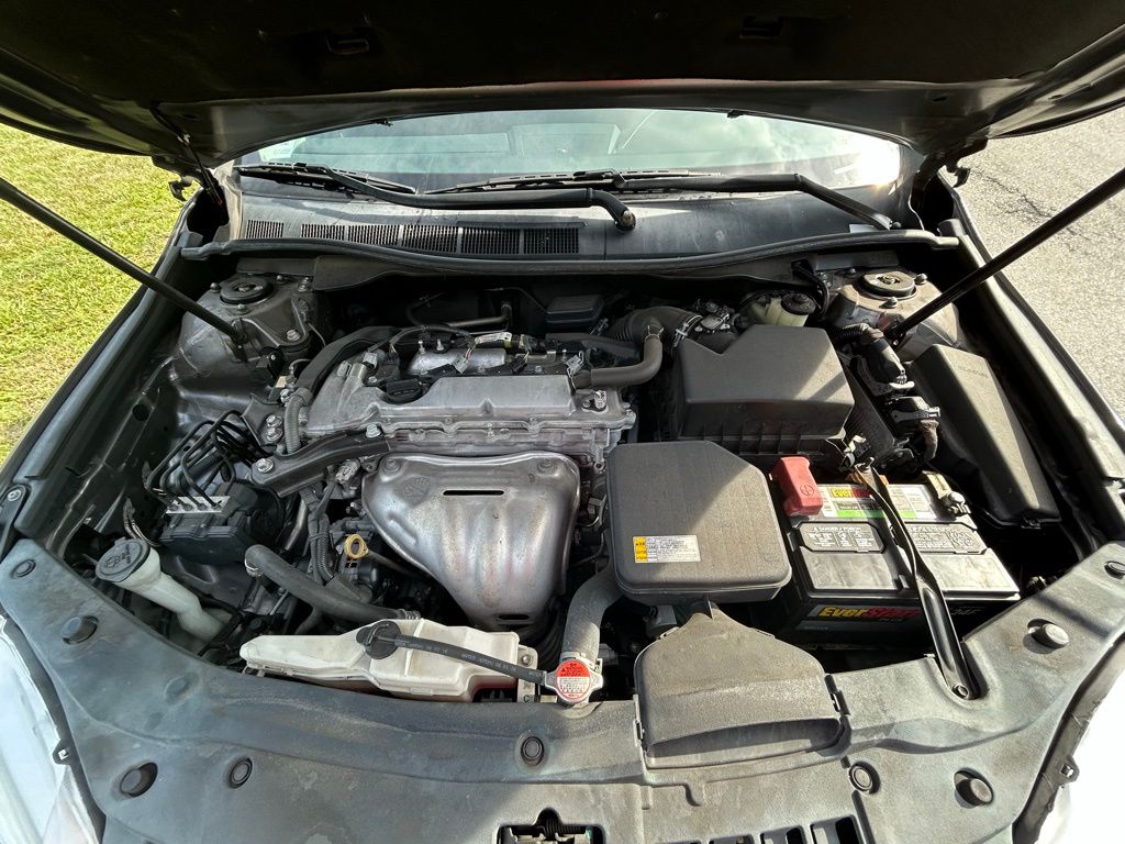 Thumbnail: 2016 Toyota Camry - 11