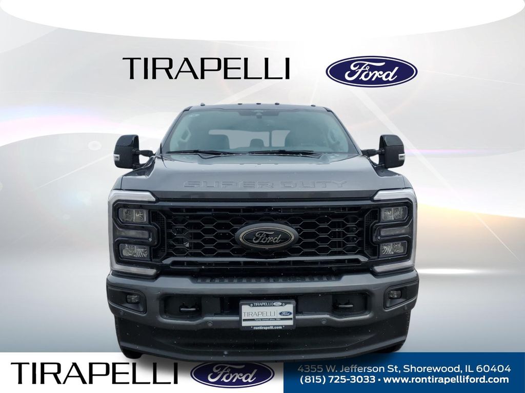 New 2026 Gray Ford Lariat image 4