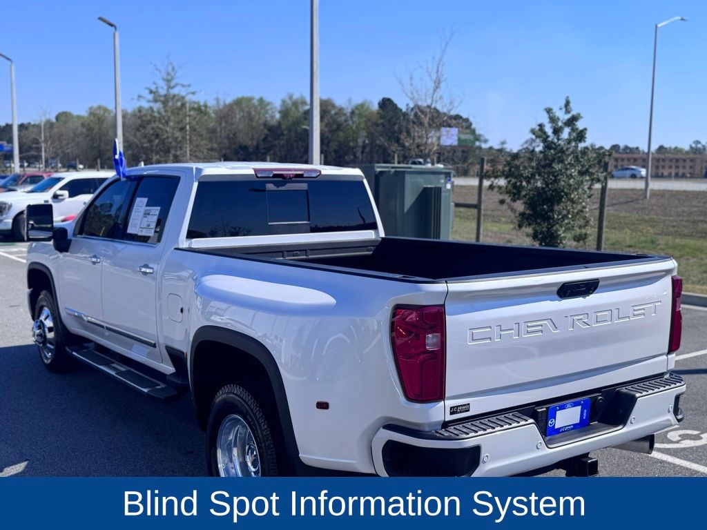 2025 Chevrolet Silverado 3500HD High Country