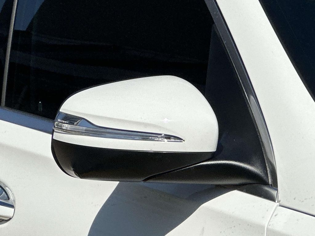 Thumbnail: 2025 Mercedes-Benz GLE - 6