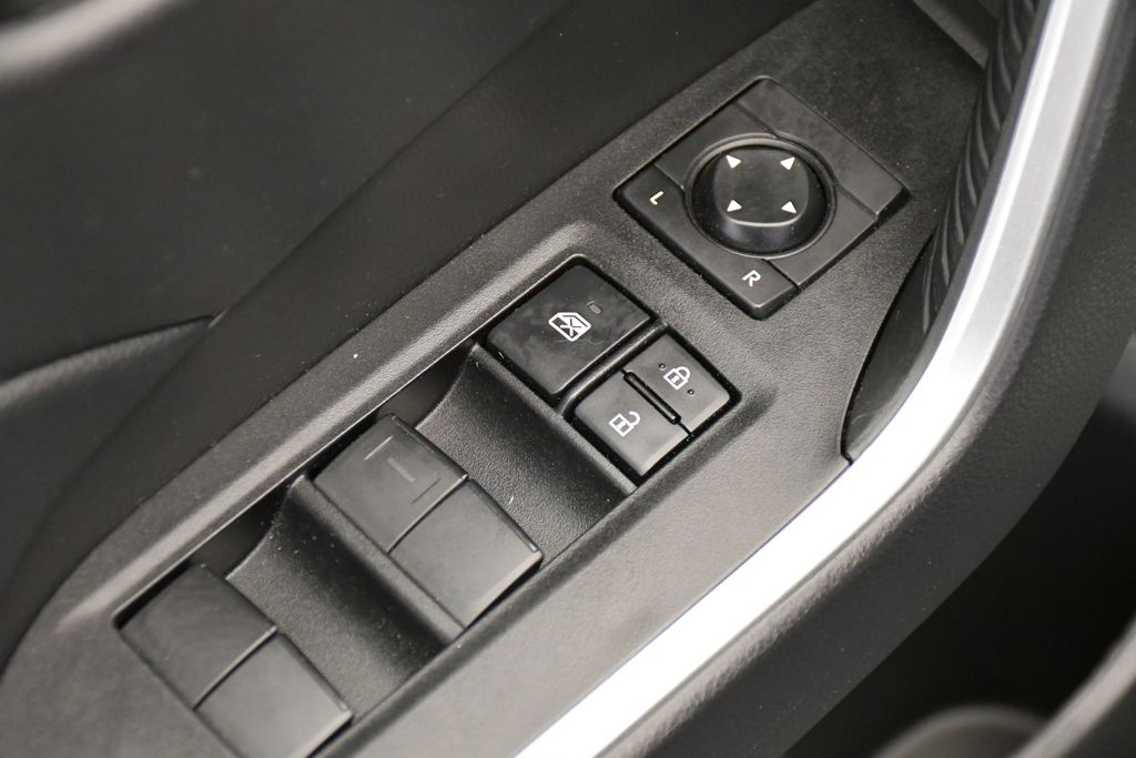2022 Toyota RAV4 LE 30