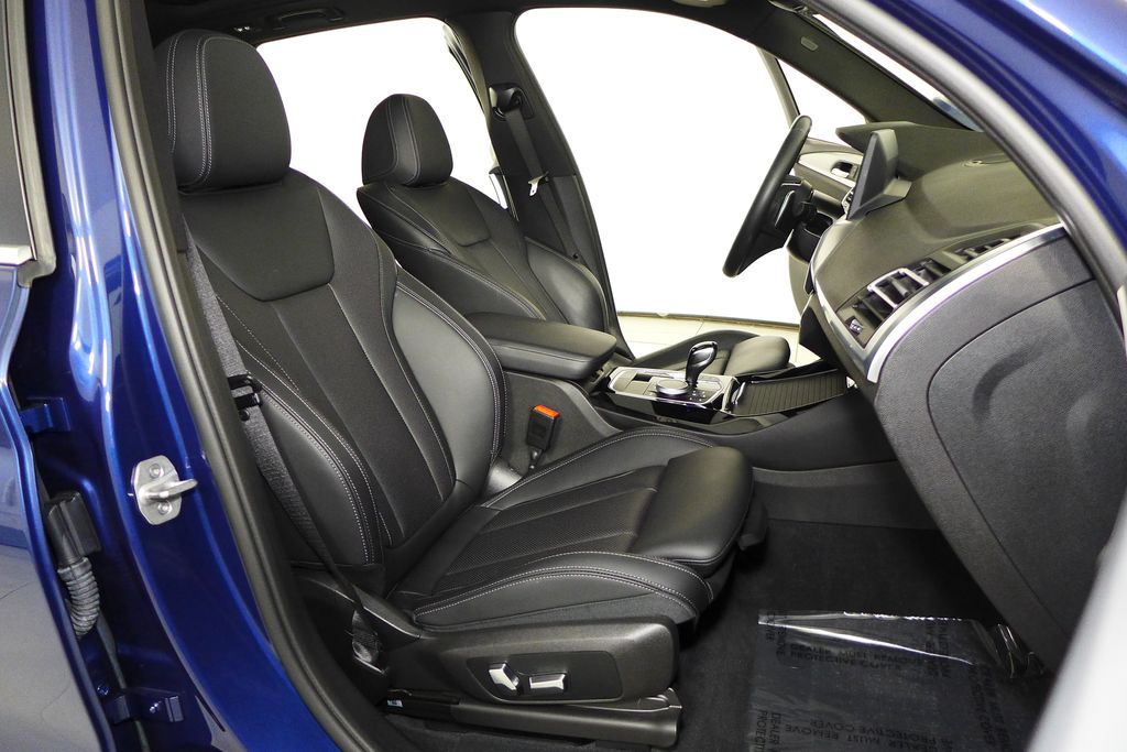 Thumbnail: 2023 BMW X3 - 19