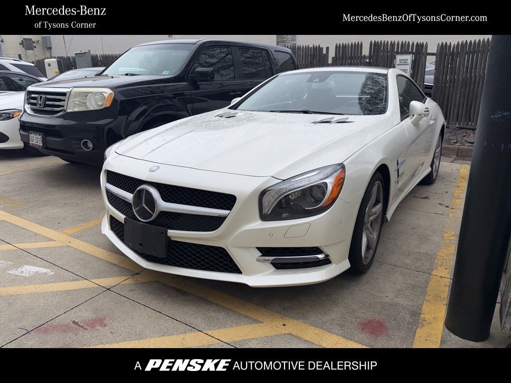 2015 Mercedes-Benz SL-Class SL 550 -
                  Vienna, VA