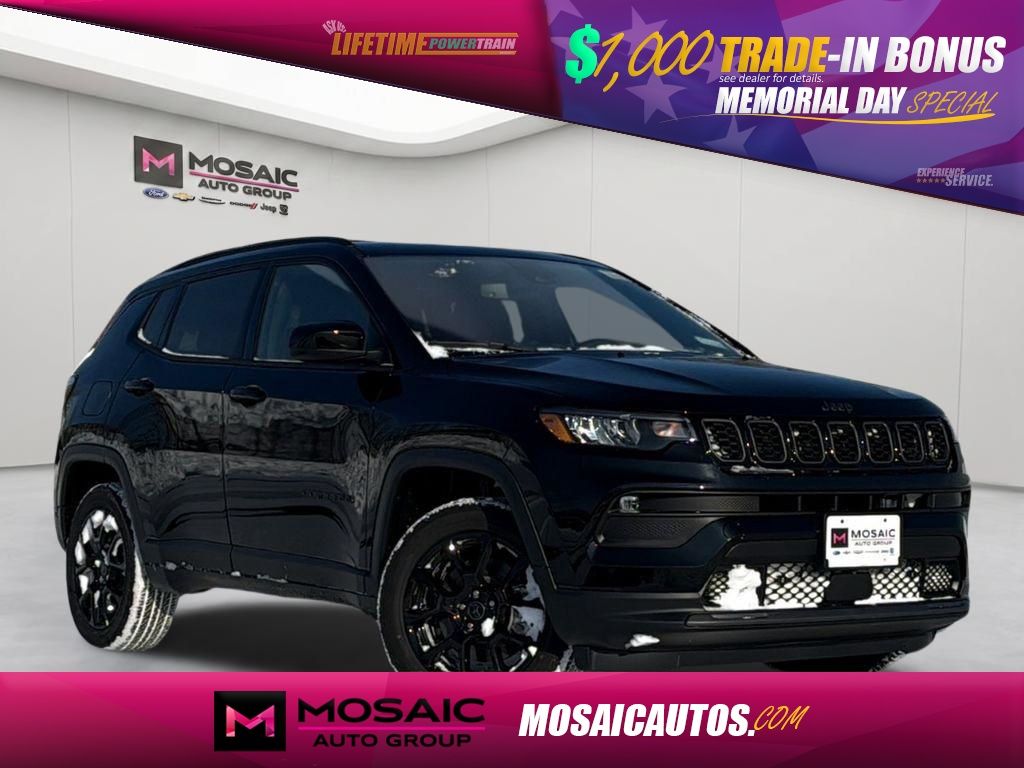 Diamond Black Crystal Pearlcoat 2026 Jeep Compass Latitude 4WD SUV / Crossover Four-Wheel Drive 8-Speed Automatic