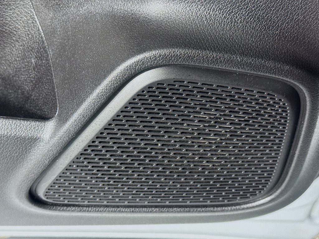 Used Car 2020 Mercedes-benz Glb  Glb 250 For Sale Under $25,000 In Austin, Texas
