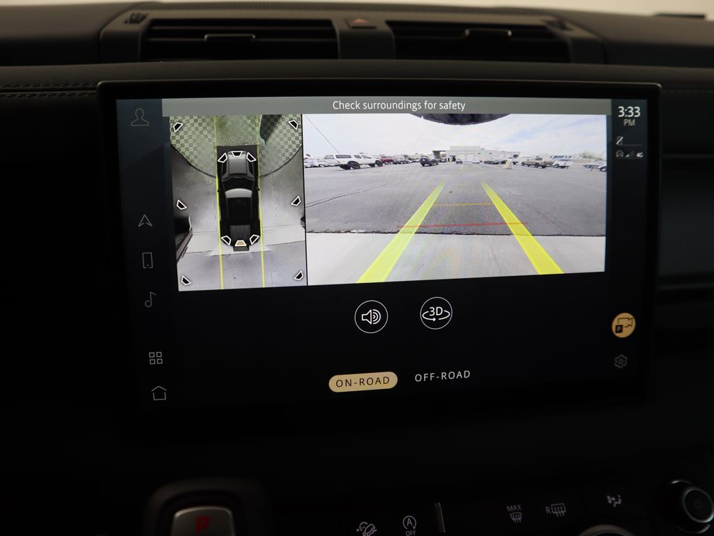 Thumbnail: 2025 Land Rover Defender - 15