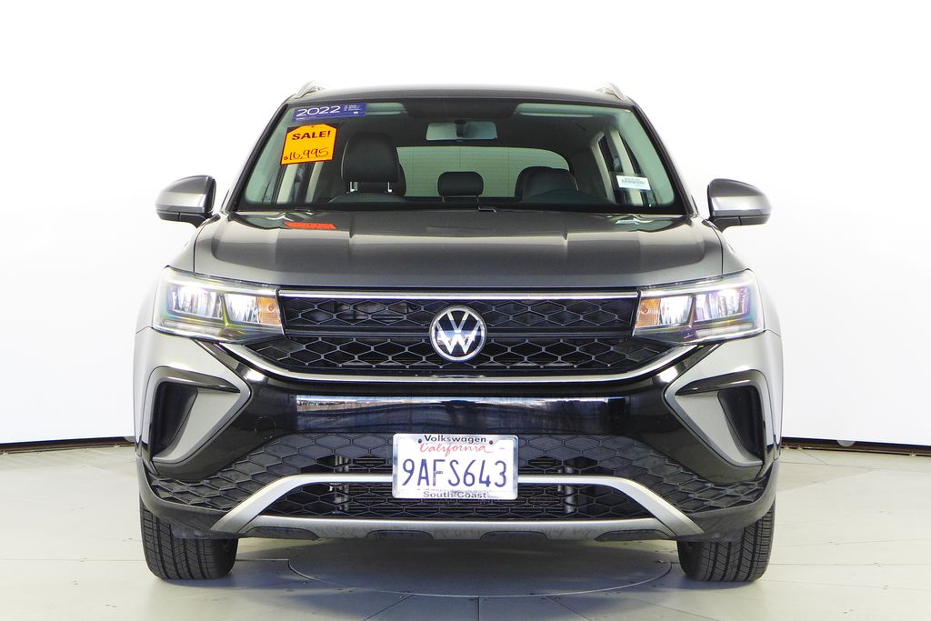 Thumbnail: 2022 Volkswagen Taos - 3