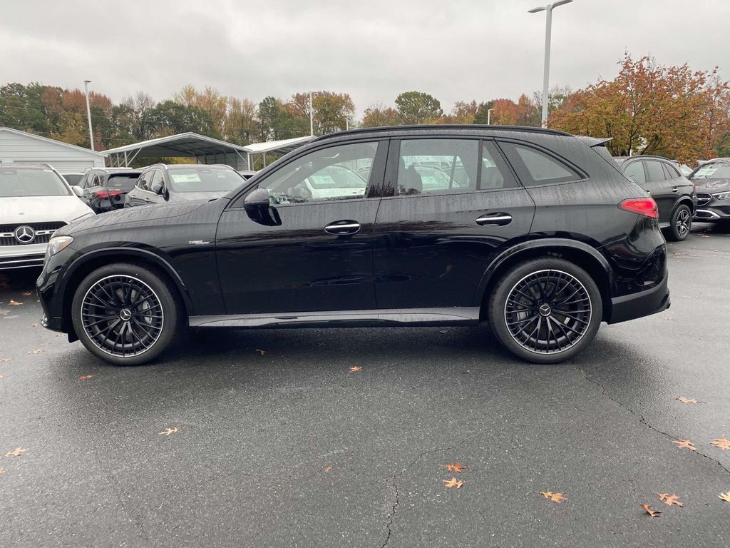 2025 Mercedes-Benz GLC 43 AMG 8