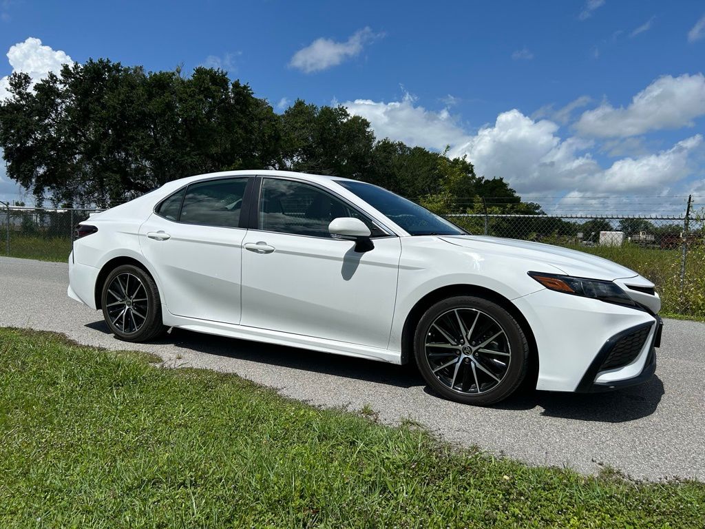Thumbnail: 2023 Toyota Camry - 7