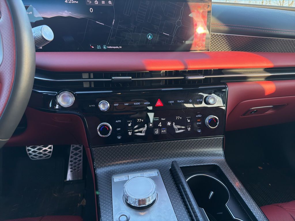 Thumbnail: 2025 Genesis G80 - 16