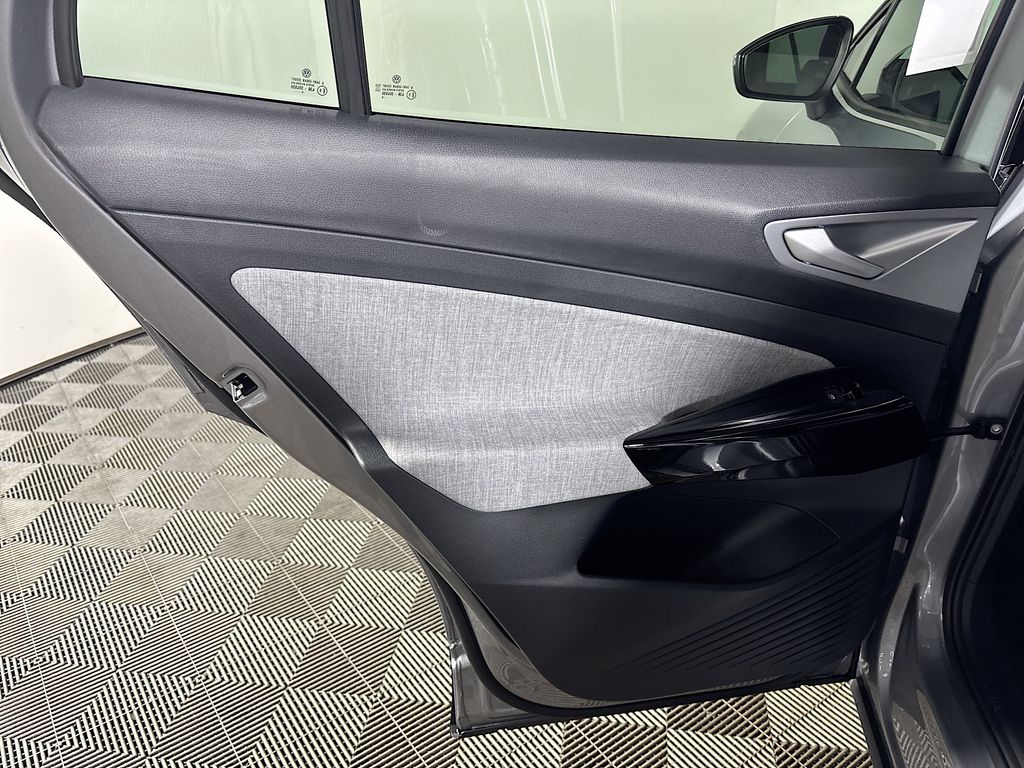 2026 Volkswagen ID.4 Pro