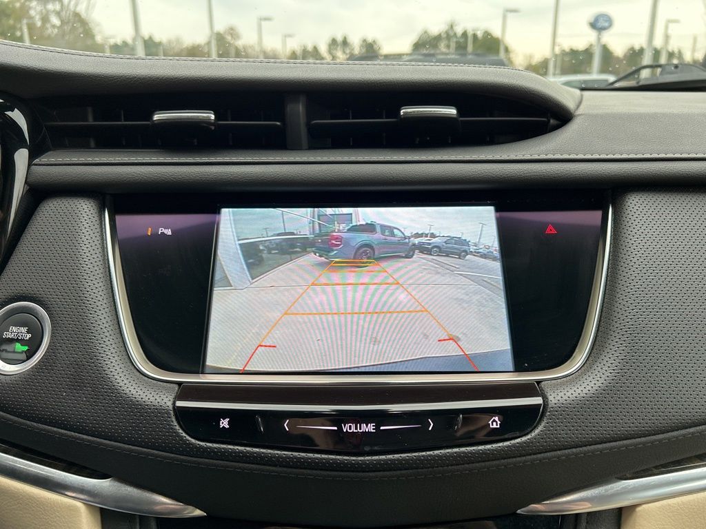 2017 Cadillac XT5 Standard