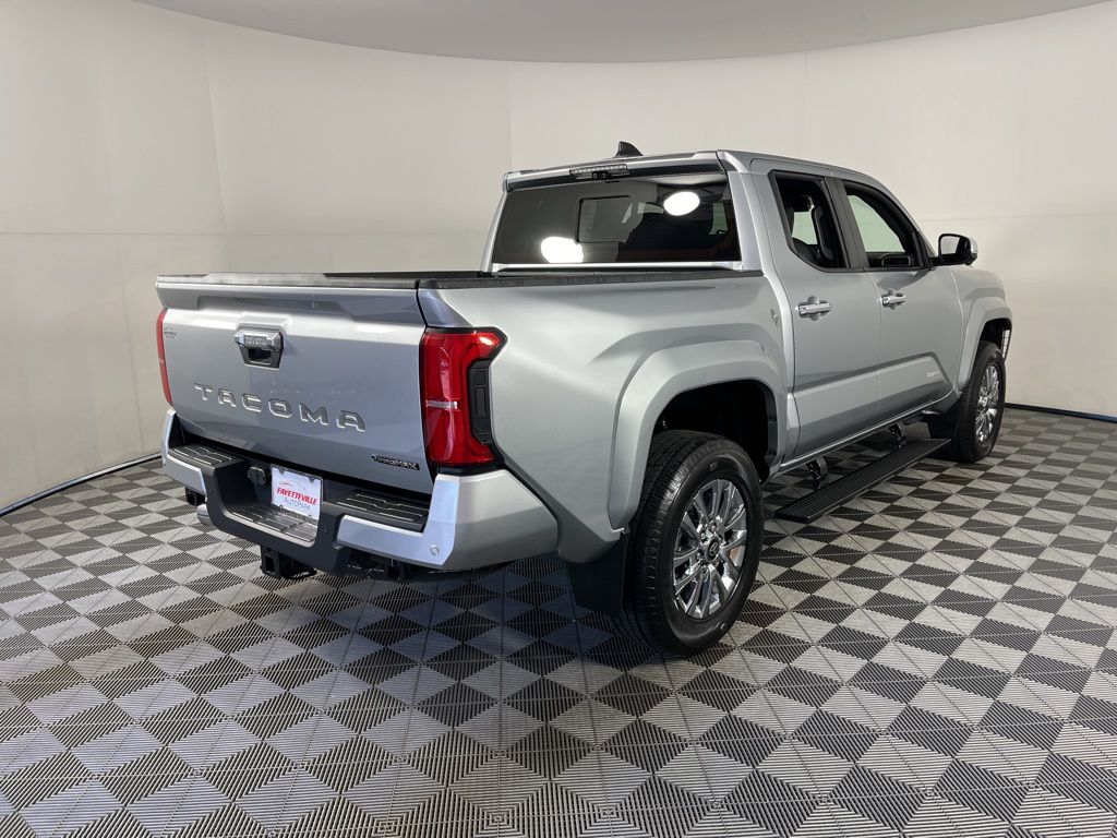 Thumbnail: 2024 Toyota Tacoma - 15